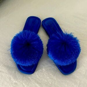 Cape Robbin sandals size 6